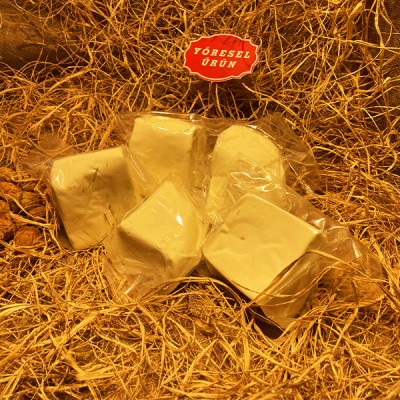 Kars Beyaz Köy Peyniri 1 Kg (Tam Yağlı)
